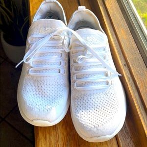 Apl tech loom breeze - worn